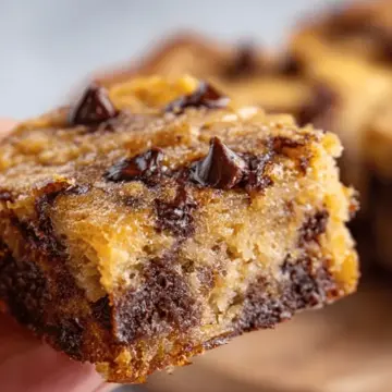 Banana Chocolate Chip Bars
