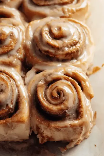 Banana Bread Cinnamon Rolls