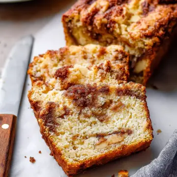 Easy Apple Cinnamon Bread Recipe