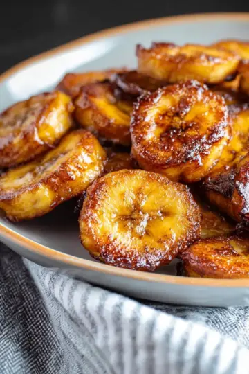 Pan Fried Bananas with Cinnamon